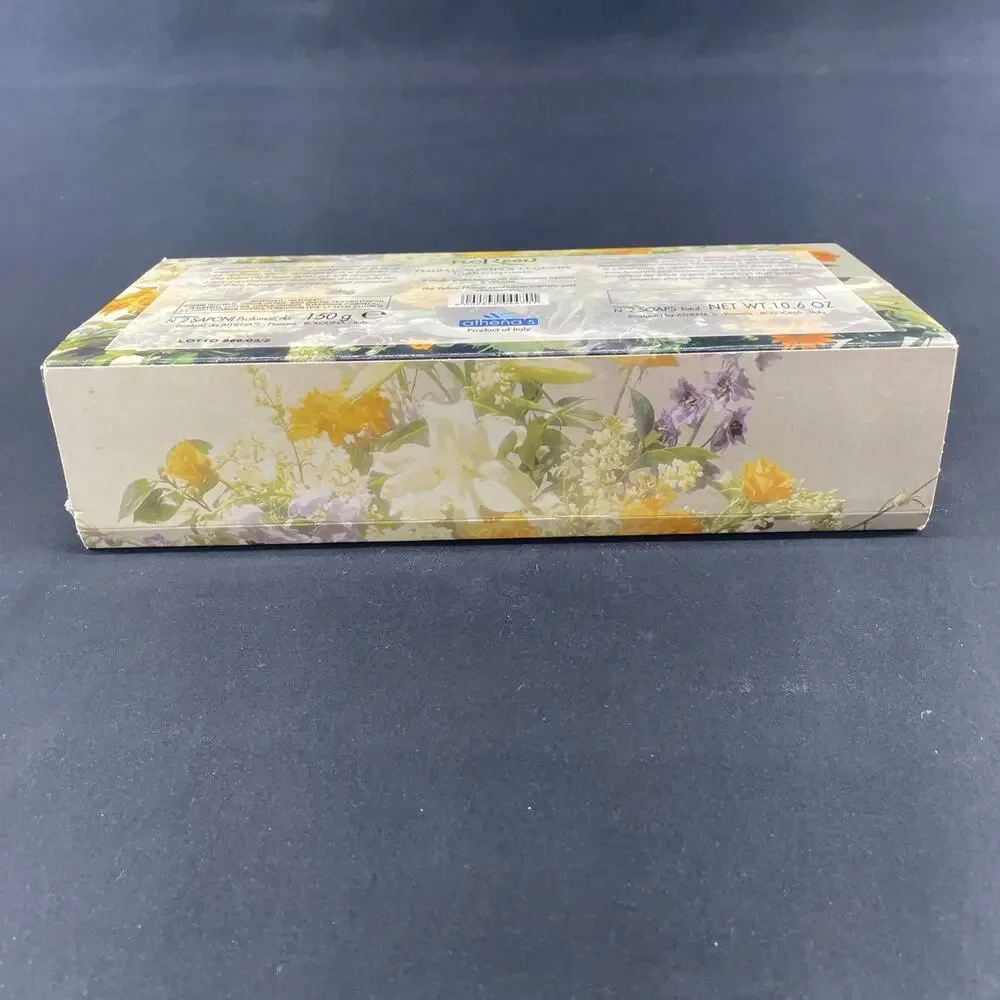 Vtg Floral Myths & Legends Fresh Fragrance Bar Soap 10.6 oz Bologna Italy Athens